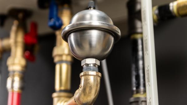 mini-water-heater-expansion-tank-hero-1800x500.png